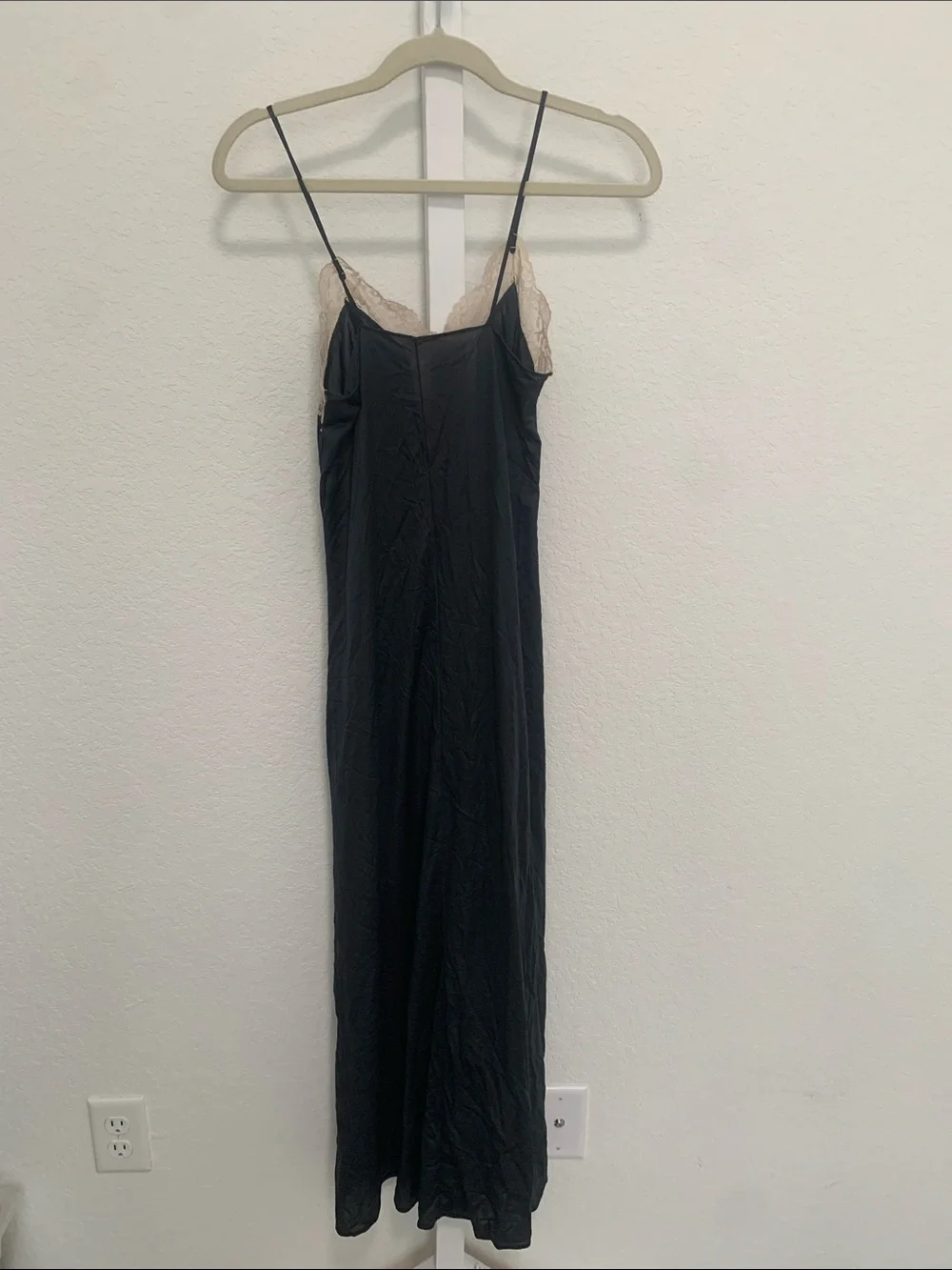 Vintage Black Slip Maxi Dress with Cream Lace Trim - Picture 4 of 6